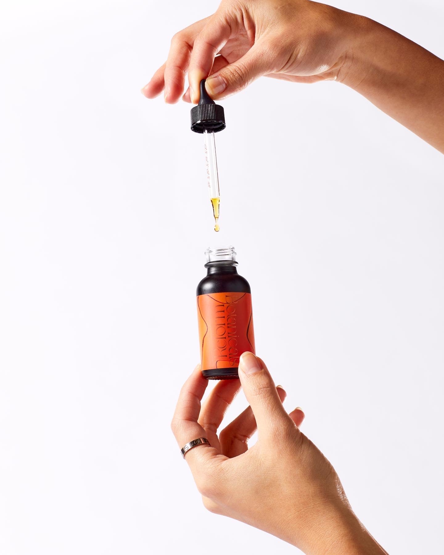 Reform Botanicals Full-spectrum CBD tincture for chronic pain relief